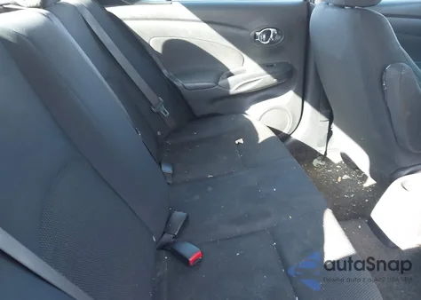 2013 Nissan Versa 1.6 Sv z USA, uszkodzony, nr VIN 3N1CN7AP0DL821937